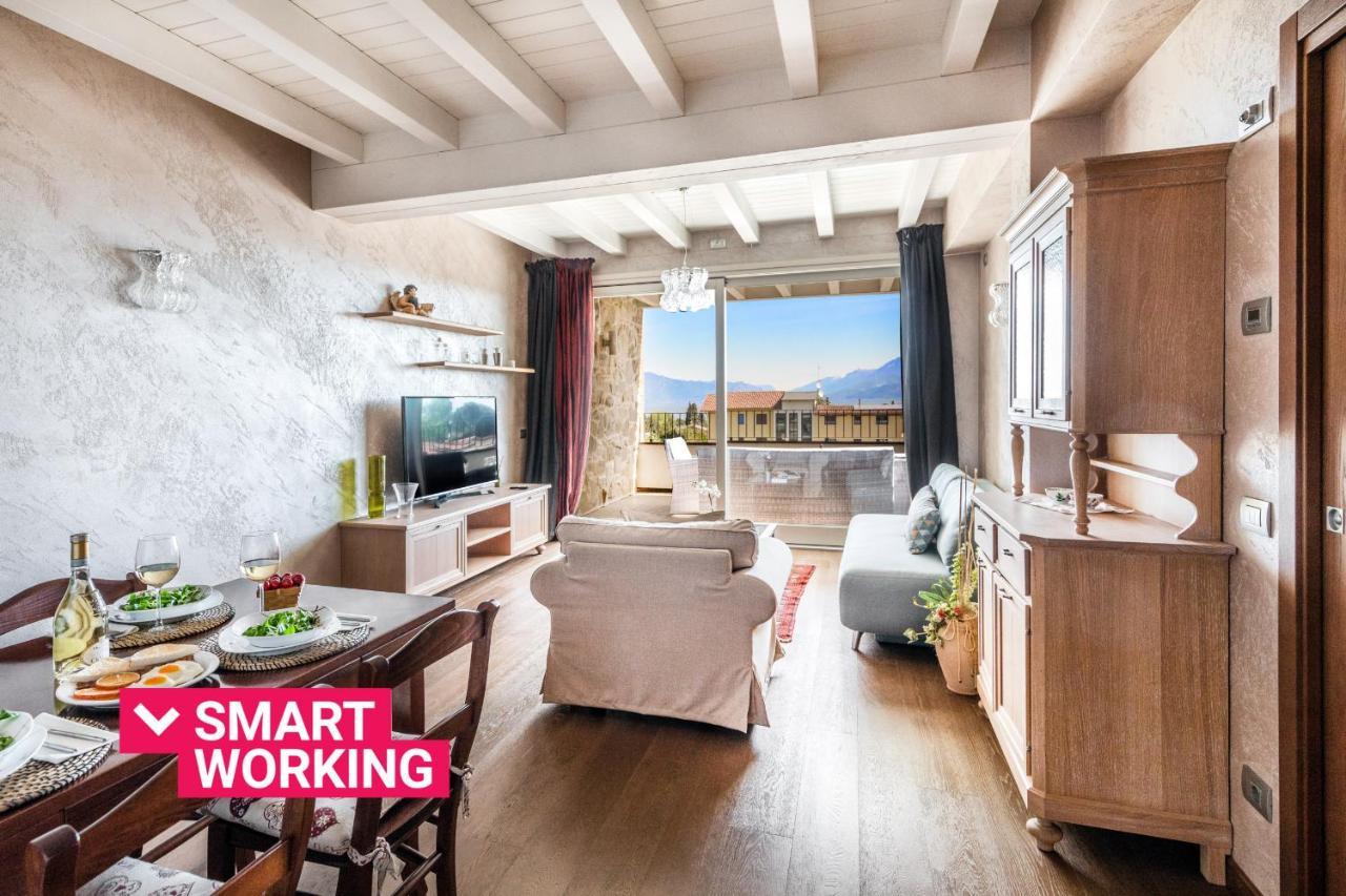 Warda C11 Apartment By Wonderful Italy Дезенцано-дель-Гарда Экстерьер фото