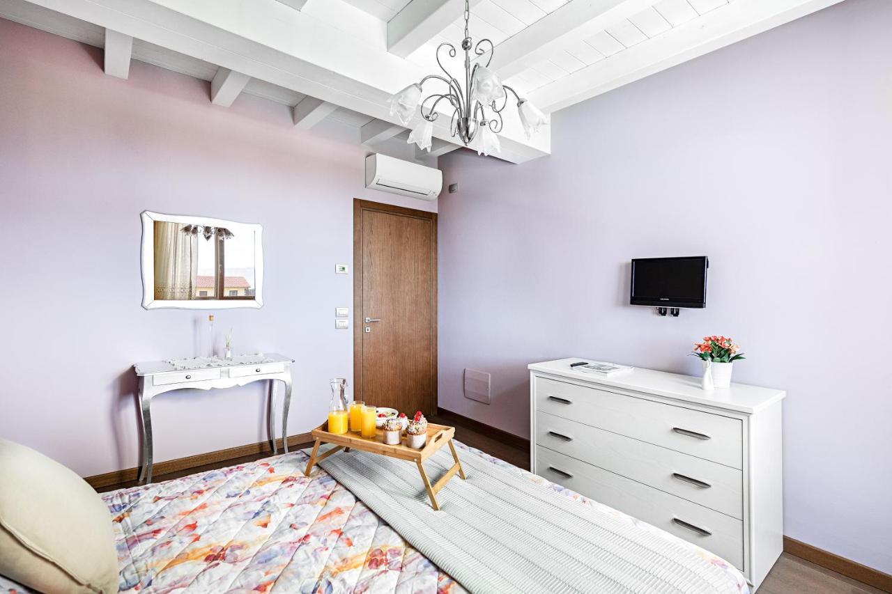 Warda C11 Apartment By Wonderful Italy Дезенцано-дель-Гарда Экстерьер фото